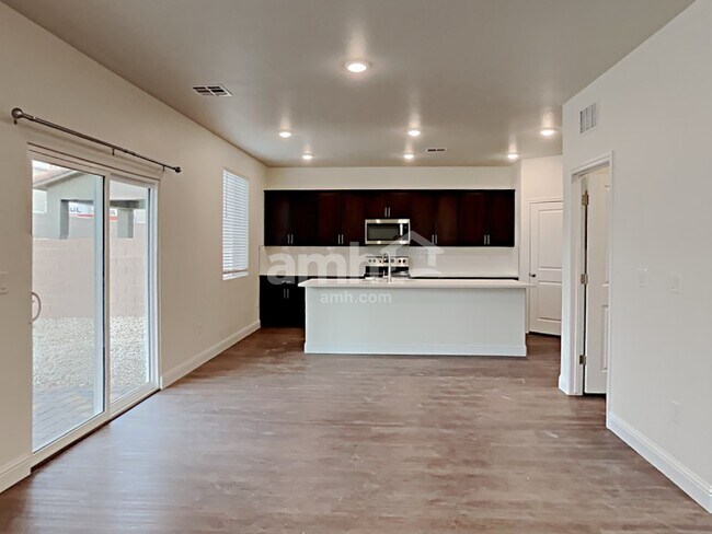 Building Photo - 5619 Lighting Hope Court