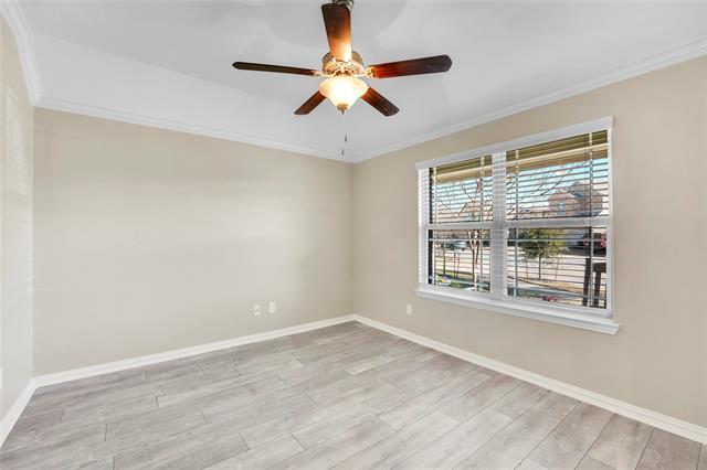 Foto del edificio - 16601 Lincoln Park Ln