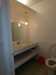 Hall Bath - 4932 Ithaca St