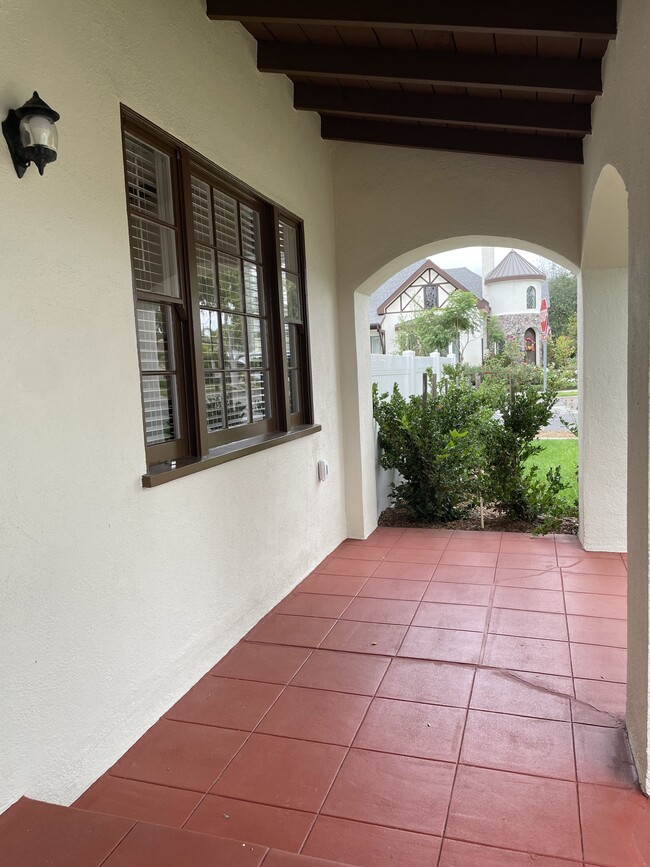 Foto del edificio - 4209 Vinton Ave