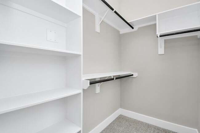 Foto del edificio - 2903 Sherwood Grn Ln