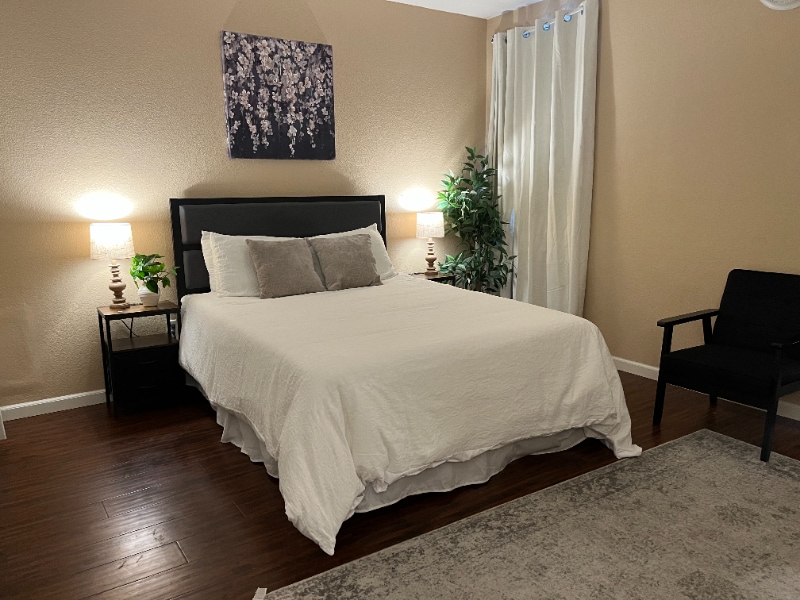 Primary Photo - 8408 Arrowroot Cir