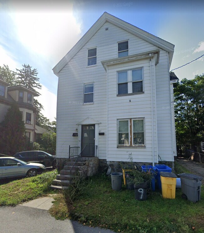Building Photo - 119 Brown St