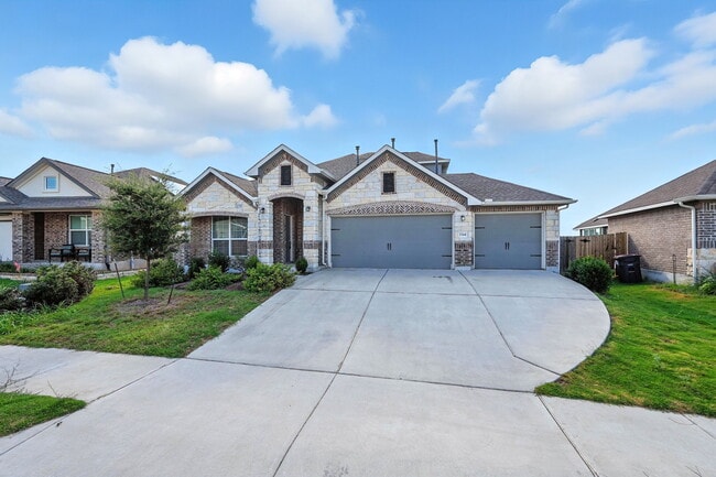 Building Photo - 1544 Devine Lake Bnd