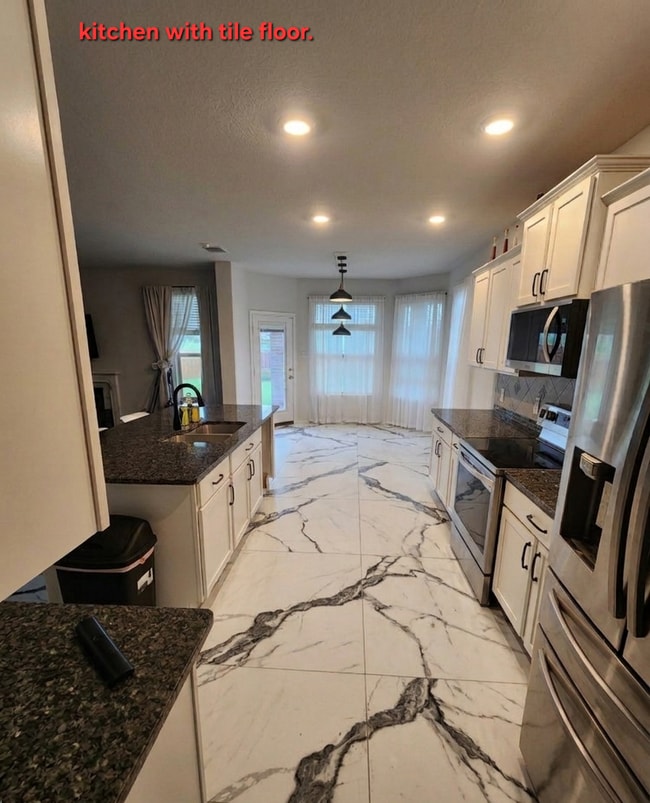 Building Photo - Owner still upgrading. Photos are not final product(Updating Soon)