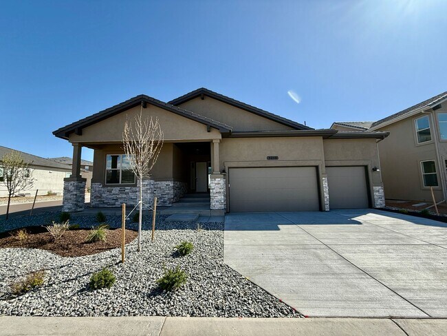 Foto del edificio - Luxury Living in Kissing Camels – 4 Bed | ...