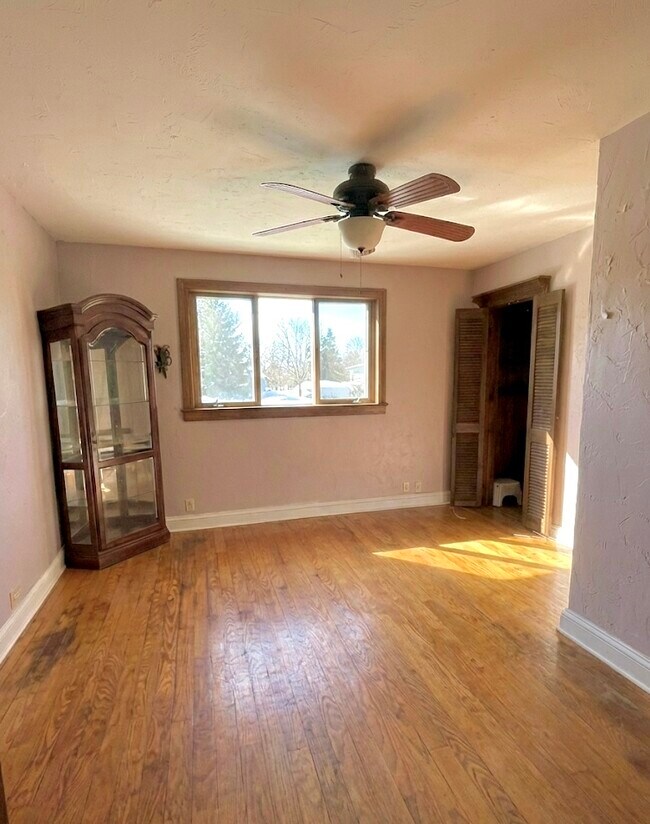 Building Photo - 82 Flint St