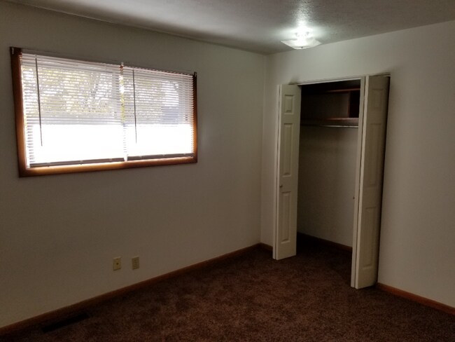 Foto del edificio - 351 Pershing Ave SE