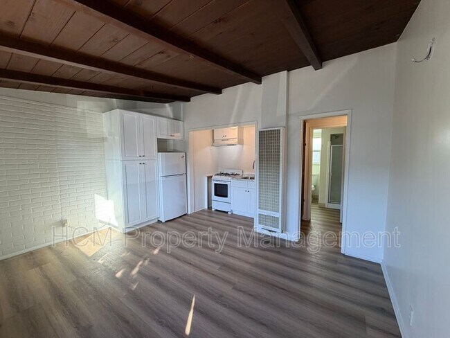 Foto del edificio - 12331 Havelock Ave