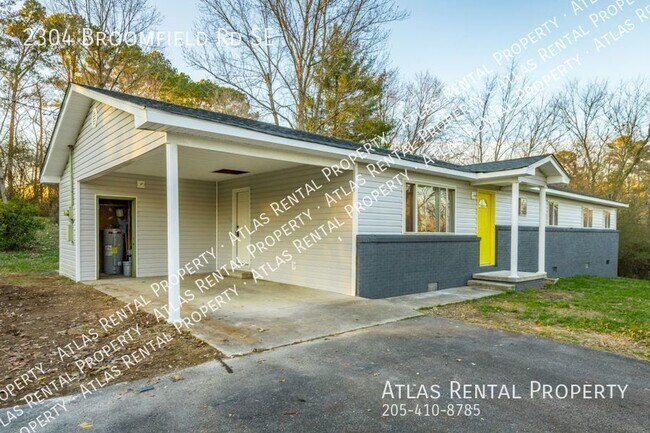Foto del edificio - 2304 Broomfield Rd SE