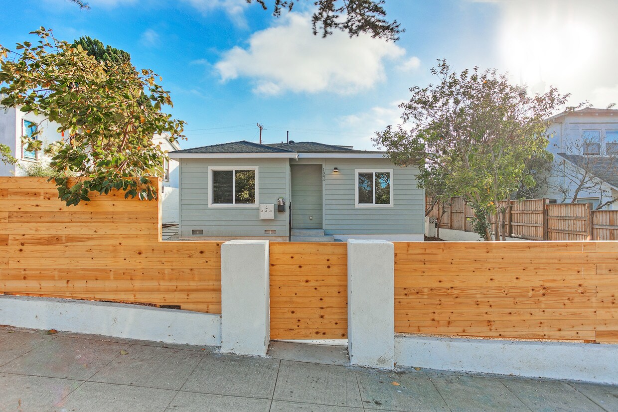 56 Houses Available for Rent in Santa Monica, CA