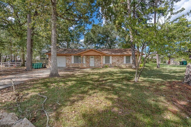Foto del edificio - 3699 Piney Point Rd