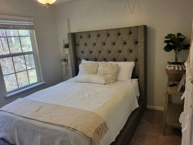 Building Photo - 857 Brickleridge Ln SE