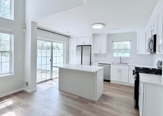 Foto del edificio - 1 Whitemarsh Dr