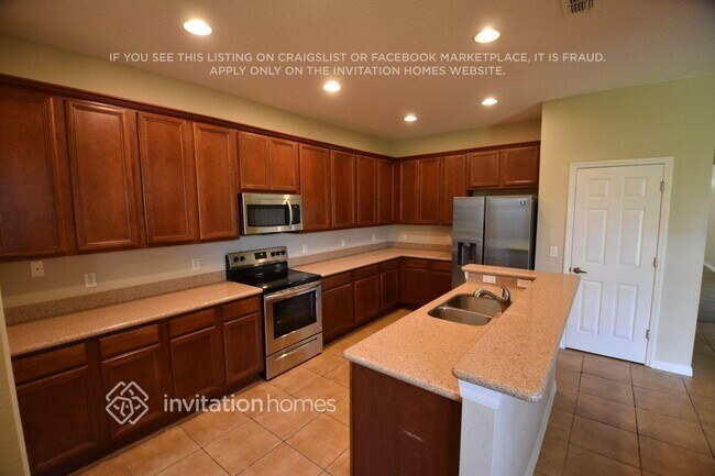 Foto del edificio - 1808 Grand Rue Dr