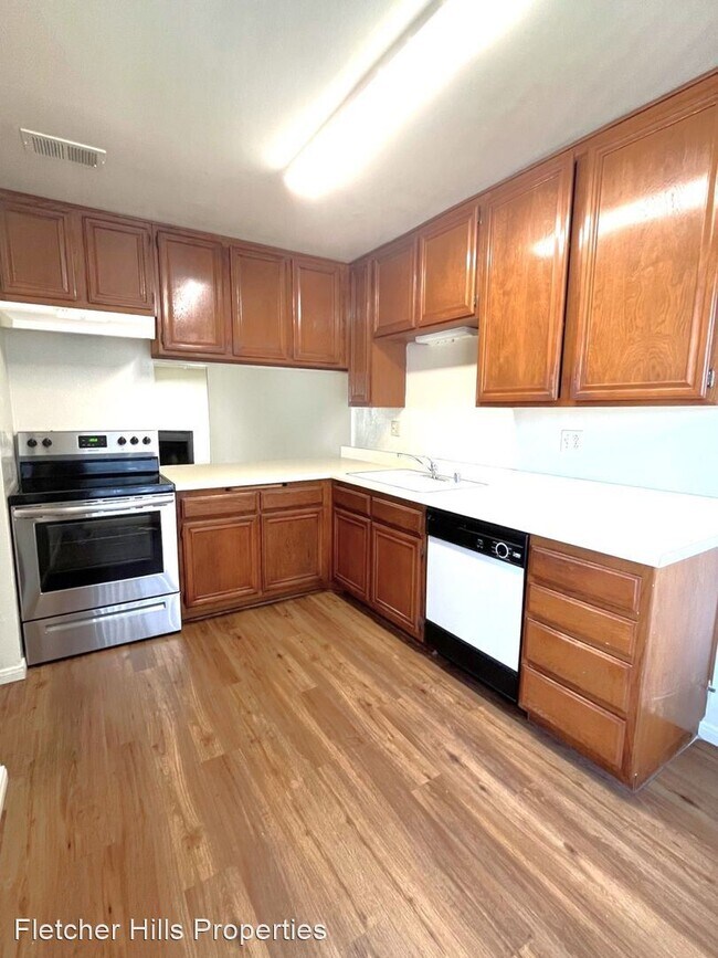 Building Photo - 2 br, 1.5 bath House - 9302 Woodruff Way