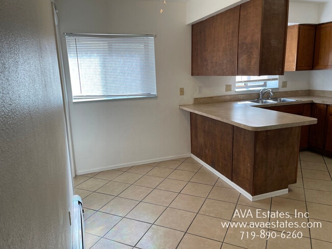 Foto del edificio - 1324 Anita St