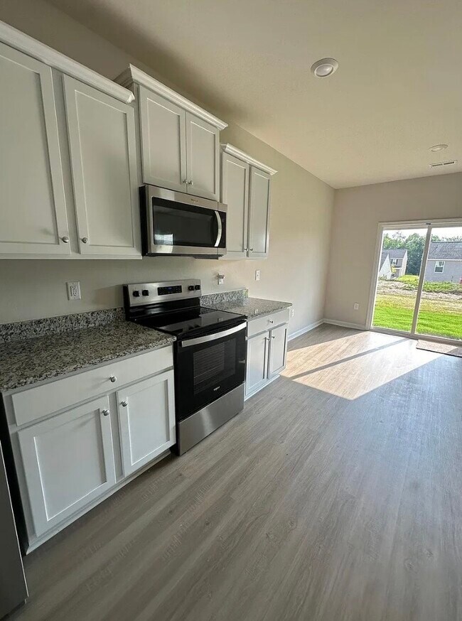 Foto del edificio - 2222 Transatlantic Ave