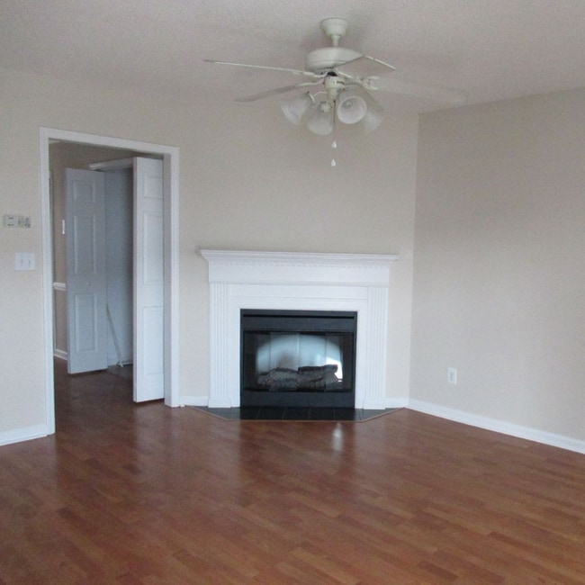 Photo - 3959 Sterling Pointe Dr Townhome