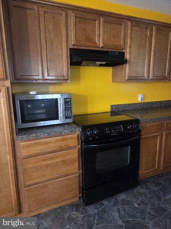 Building Photo - 7189 Tumbleweed Pl