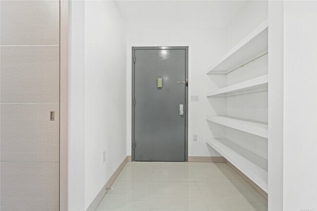 Foto del edificio - 28-57-57 45th St