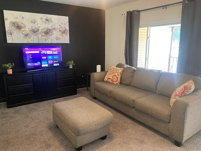 Foto del edificio - 5311 Northway Dr