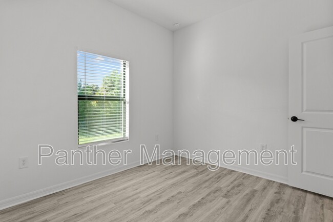 Foto del edificio - 4617-4619 30th St SW - 4619