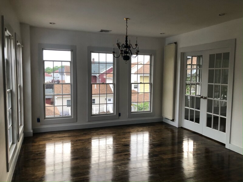 662 Delafield Ave, Staten Island, NY 10310 Apartment for Rent in