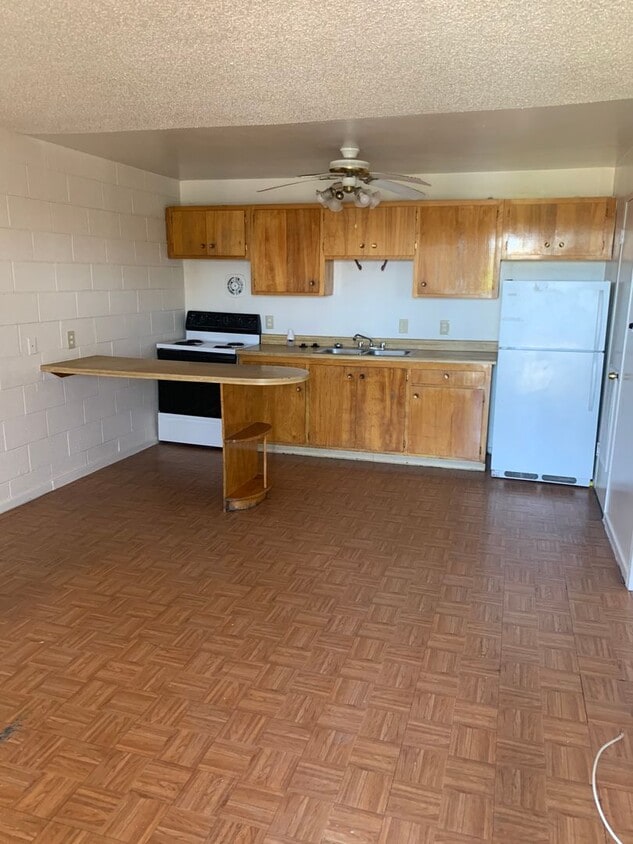 Building Photo - 1 Bedroom 1 Bath In Central Las Vegas