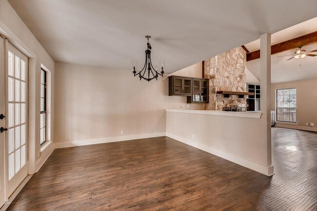 Building Photo - 15615 Powder River