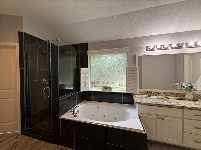 Building Photo - 3519 Pedernales Trails Ln