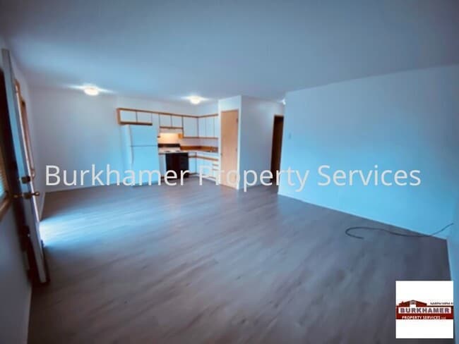 Building Photo - 408 N 14th St