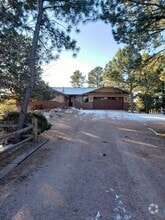 Building Photo - 198 Anchoria Way