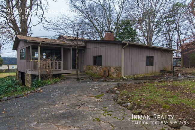 Foto del edificio - Charming 3 bedroom/3.5 bathroom home on ne...