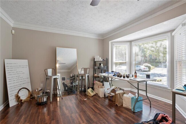 Foto del edificio - 5915 Princess Ln NW