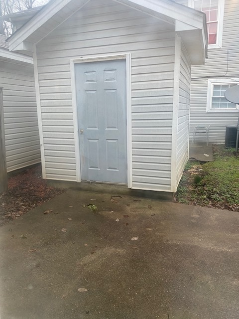 Building Photo - 136 Ashberry Dr