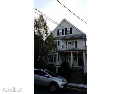 Building Photo - 200 Larch Rd