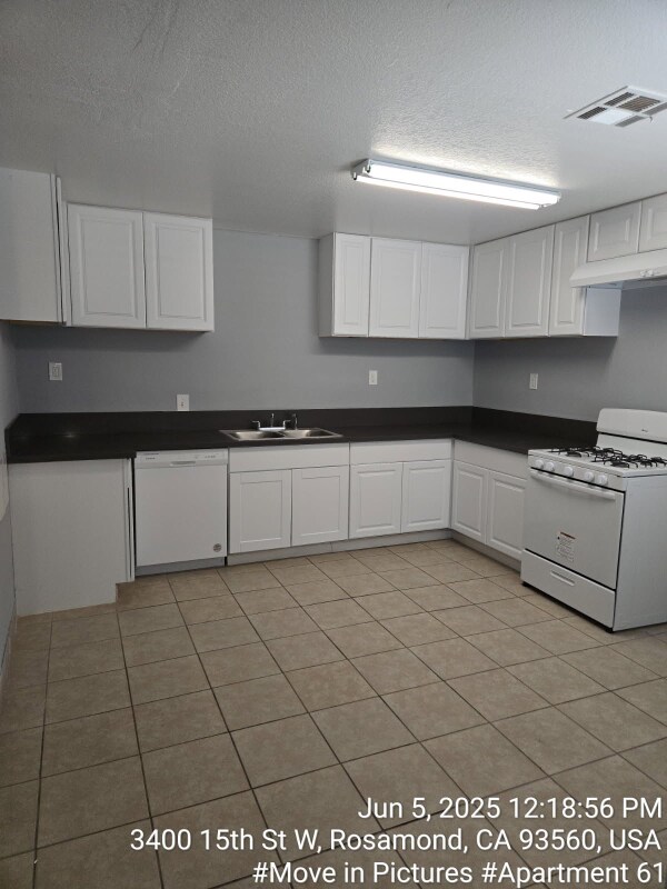Foto del edificio - 3400 15th St W