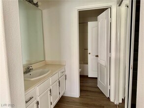 Building Photo - 7400 W Flamingo Rd