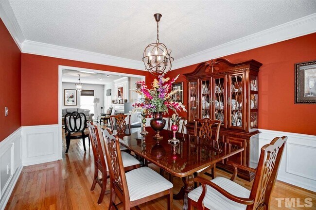 Foto del edificio - 6213 Brielson Pl