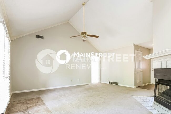 Foto del edificio - 3 Bedroom Pet-Friendly Home in Memphis, TN with Main Street Renewal
