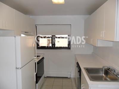 Foto principal - 1 bedroom in Brookline MA 02446