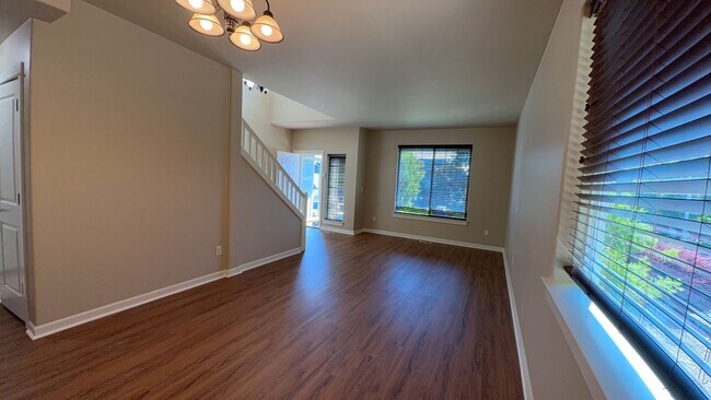 Building Photo - 5363 Kali St SE