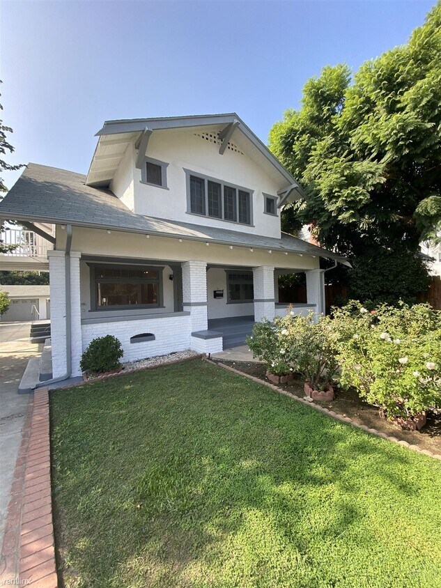 Foto principal - 5 br, 4 bath House - 1807 N Van Ness Ave