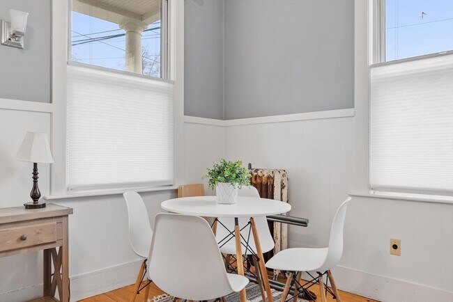 Foto del edificio - 113-115 Main St