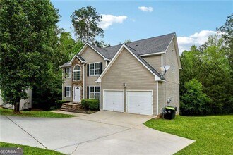 Building Photo - 4240 N Braves Cir