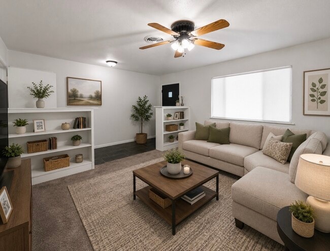 Building Photo - 8718 Panther Dr