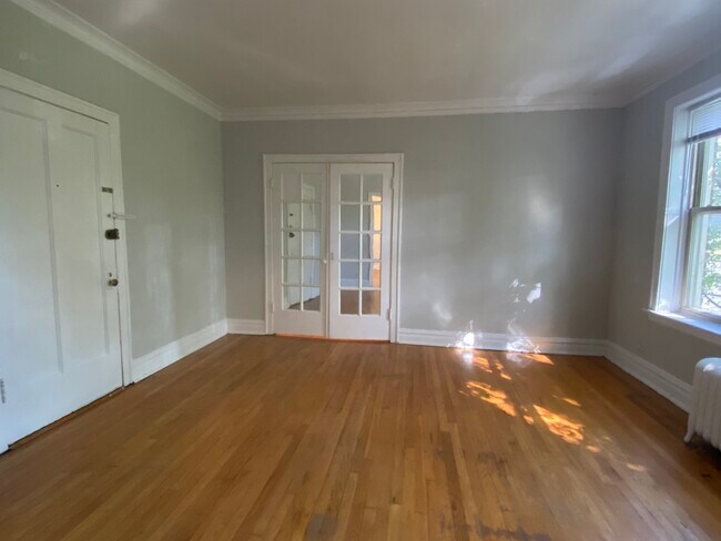 Foto del edificio - 1525 W Estes Ave