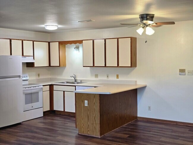 Foto del edificio - Riverbend Apts