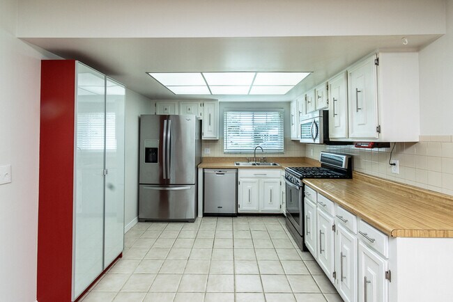 Foto del edificio - 10502 Linger Ln